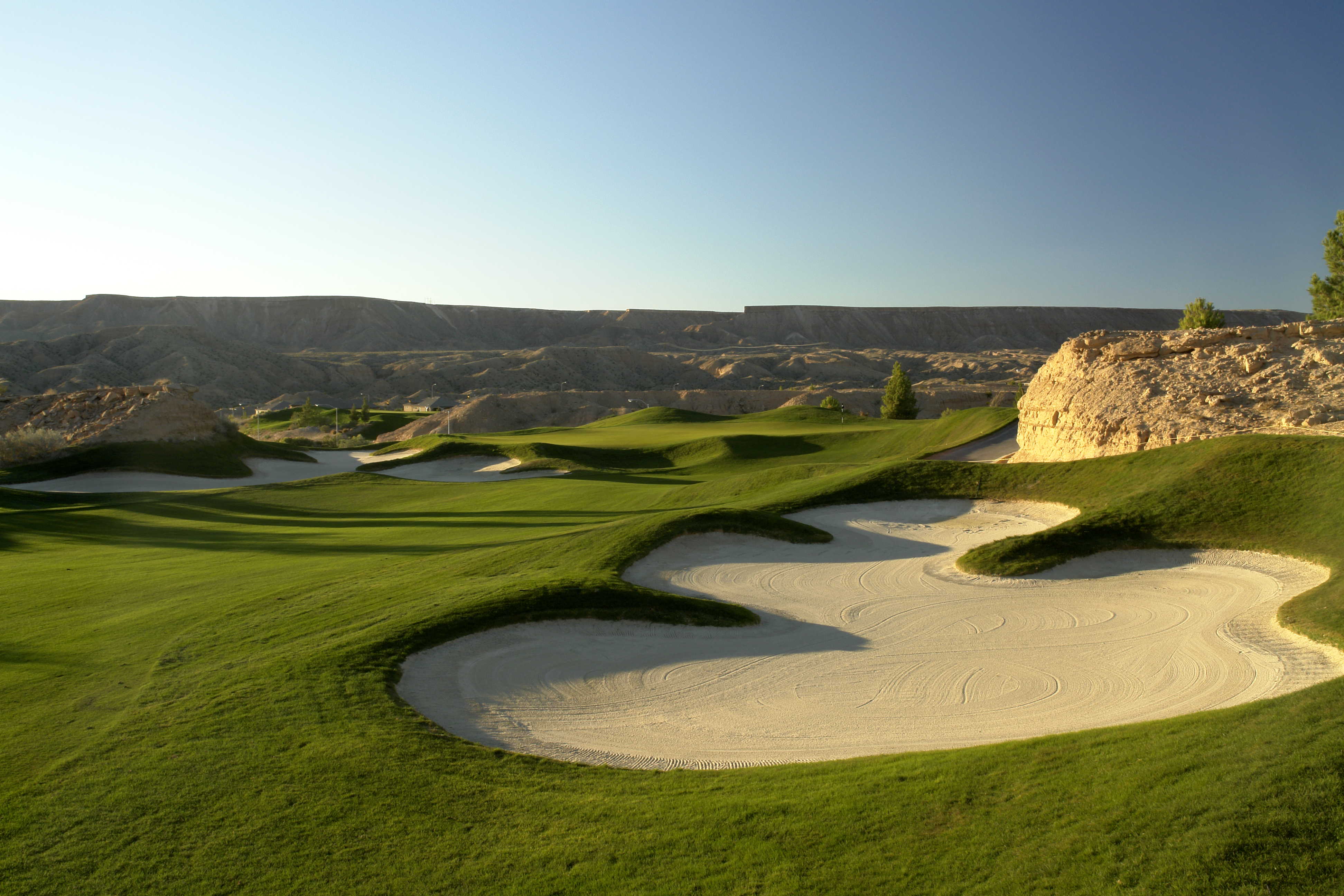 Vanguard Golf Selected to Manage Falcon Ridge Golf Course